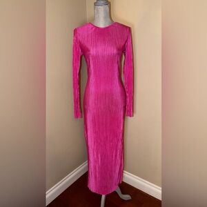 Sincerely Jules Shimmer Pink Maxi Dress – Size M 💗